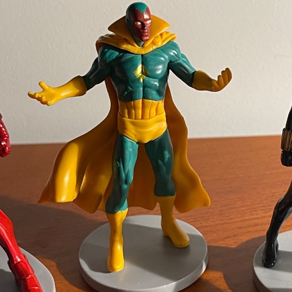 Collection Of Marvel Avenger Figures- Various Figures- 10 - Picture 6 of 13